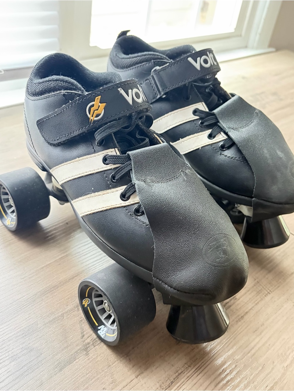 Riedell Volt RW Quad Skates - M7/W8